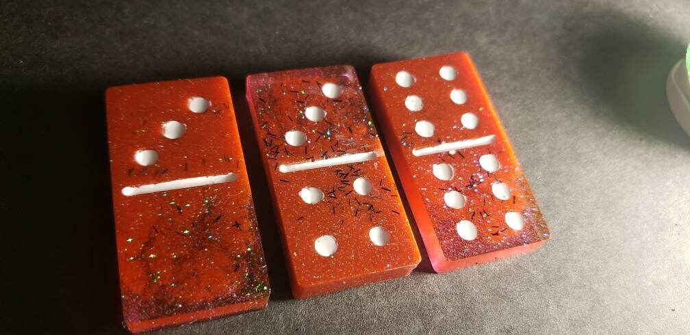 Custom Dominoes sets