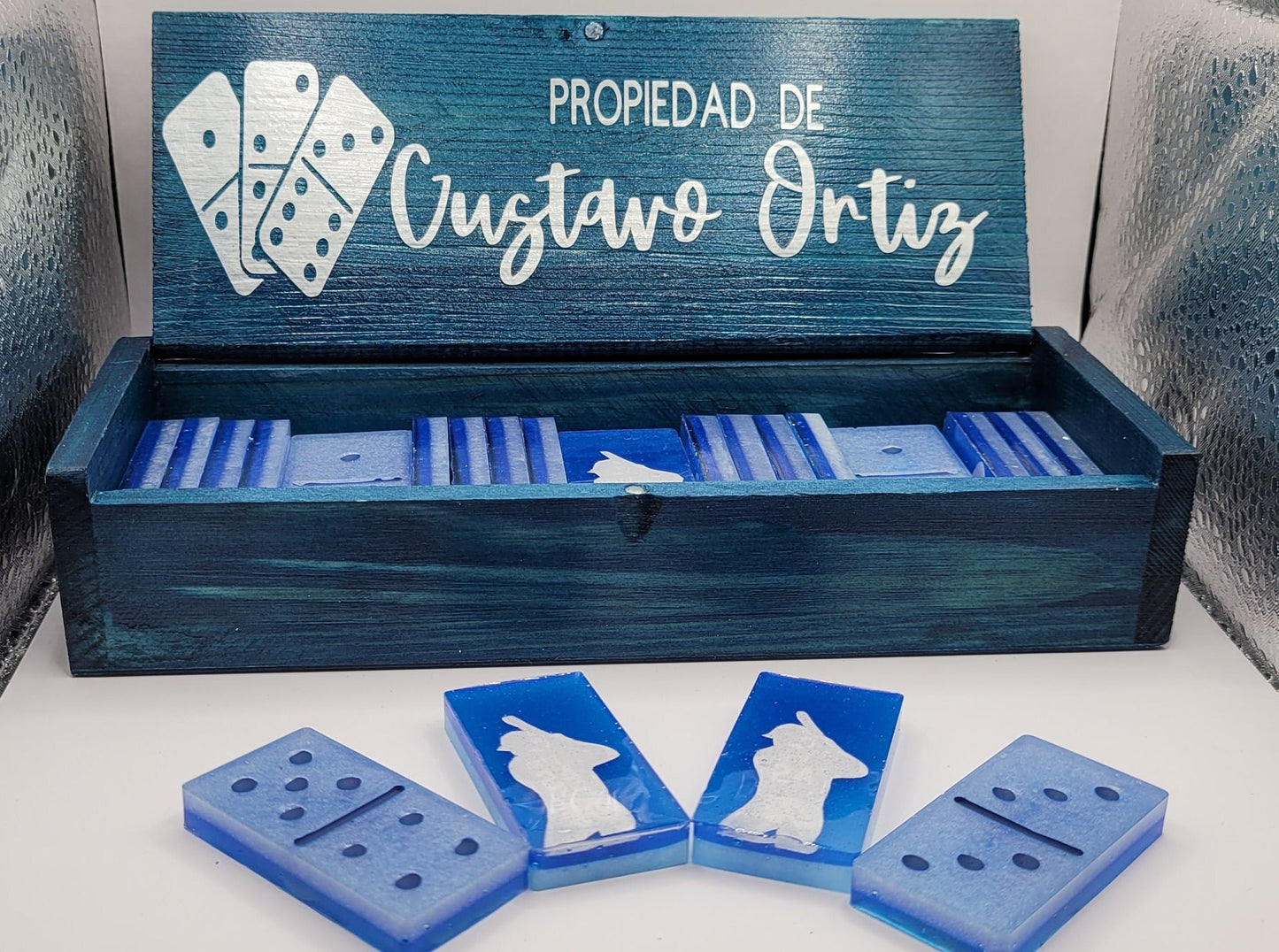 Custom Dominoes sets